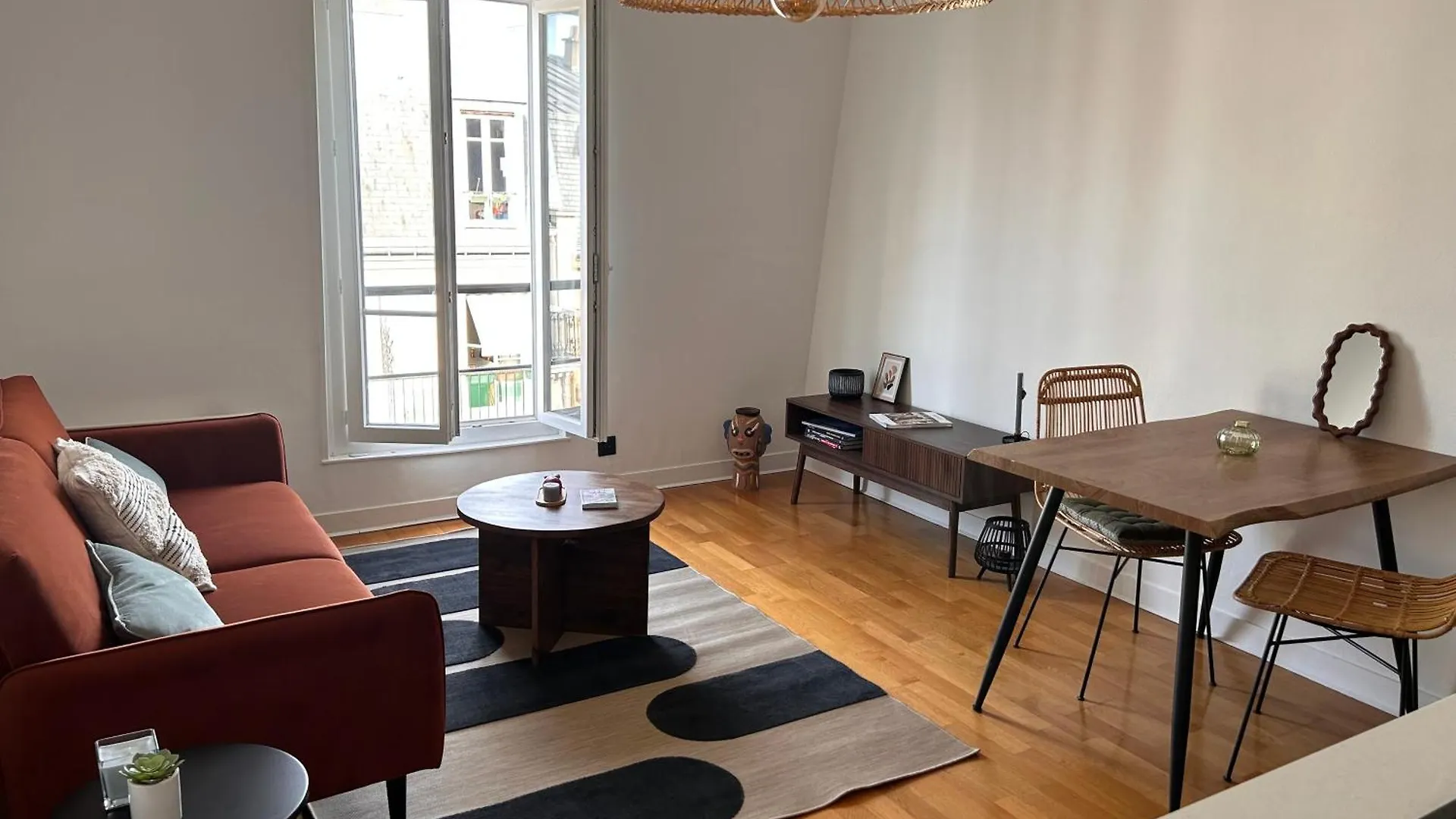 Renovated Flat Near Tour Eiffel Appartement Parijs 0*,  Frankrijk